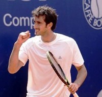 Tennis: Torneo Atp Mosca, Starace ingrana la marcia giusta